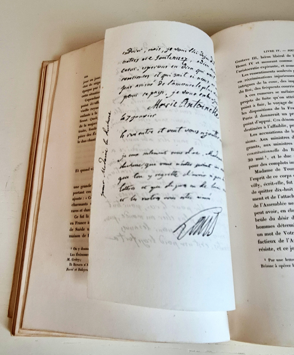 "Людовик XVII его жизнь, его агония, его смерть; пленение королевской семьи в Тампле. (Louis XVII sa vie, son agonie, sa mort; captivite de la famille royale au temple) Tome 1, 2". Par M.A. de Beauchesne. 1866г.
