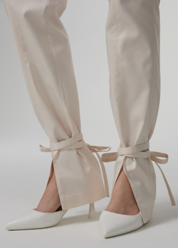 Брюки с завязками