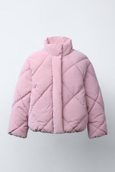 ZARA СТЕГАНАЯ КУРТКА ИЗ ПРОРЕЗИНЕННОЙ ТКАНИ, ЦВЕТ РОЗОВОГО МЕЛА