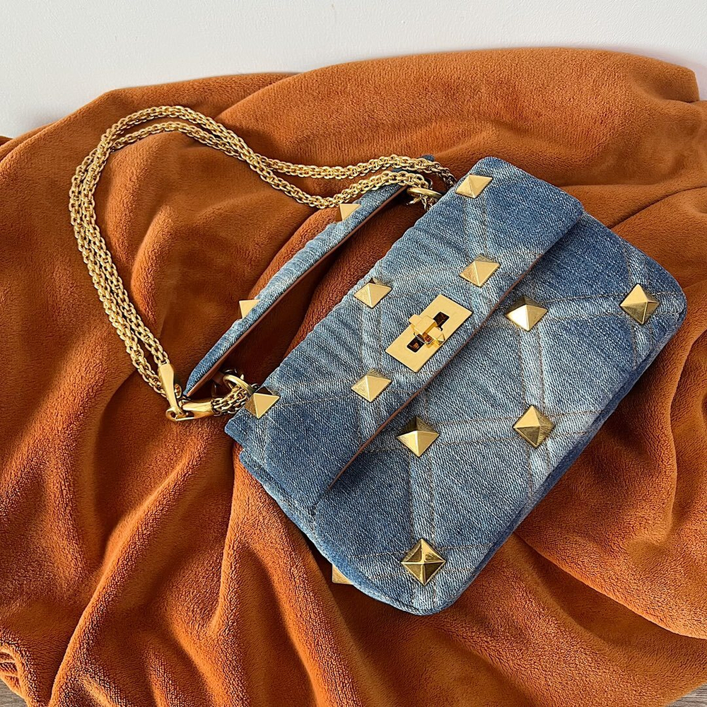 Valentino Roman Stun in Denim 25 cm