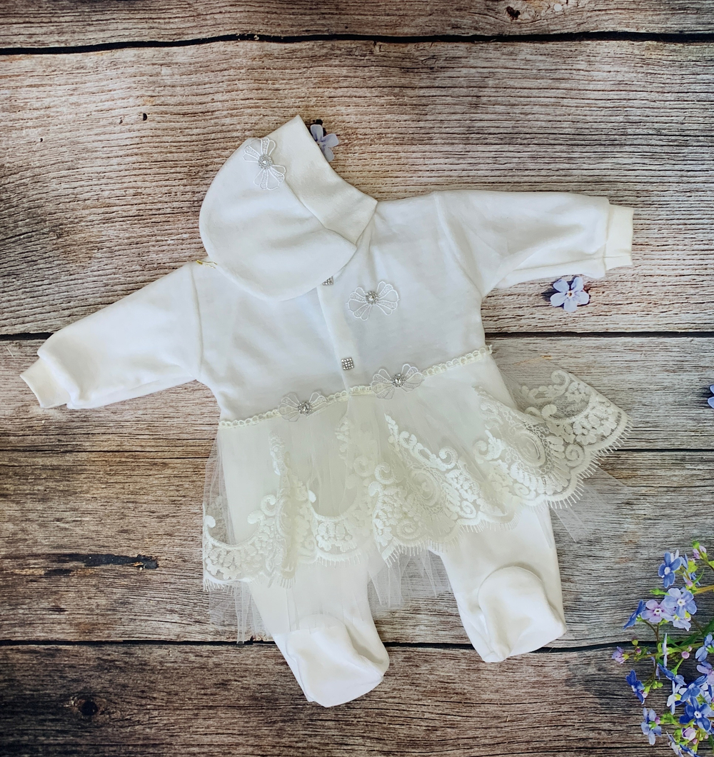 Комплект на выписку "Алиса" (Комбинезон-платье, шапочка) (Белоснежка) (Цвет: Белый, Размер: 56)