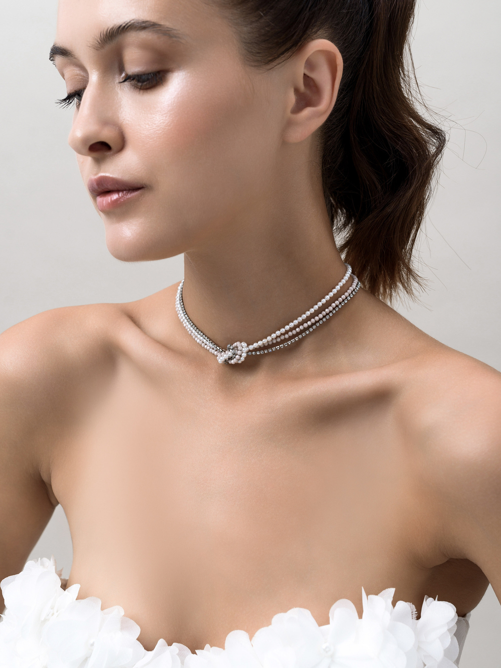 Колье "Beige Knot Zircon"