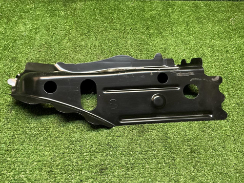 Полка брызговика левая Mini Hatch F56 (2013-2024)