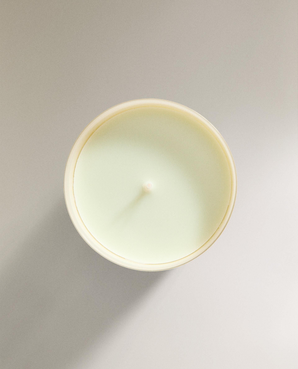 Zara Home - Ароматическая свеча chocolate mint, 150 г