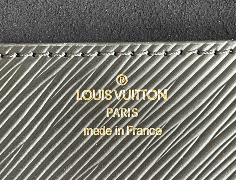 Louis Vuitton Twist PM