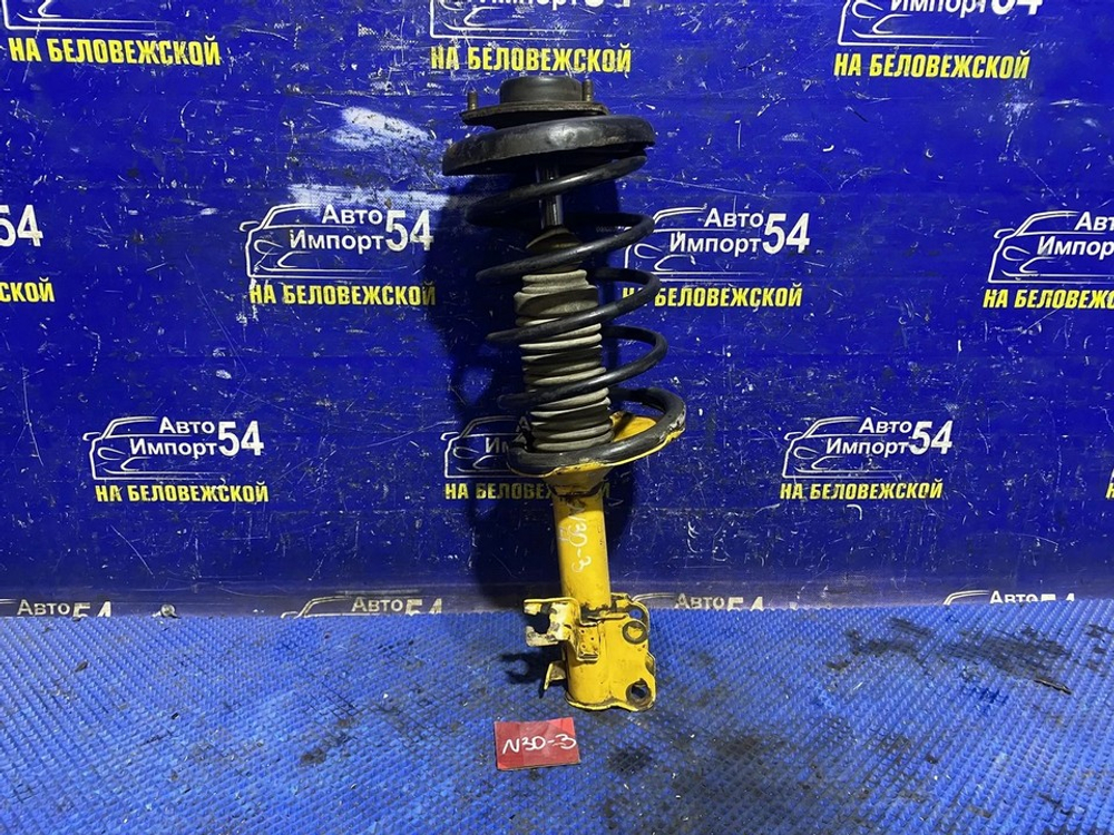 Стойка передняя левая NISSAN R'NESSA 2000