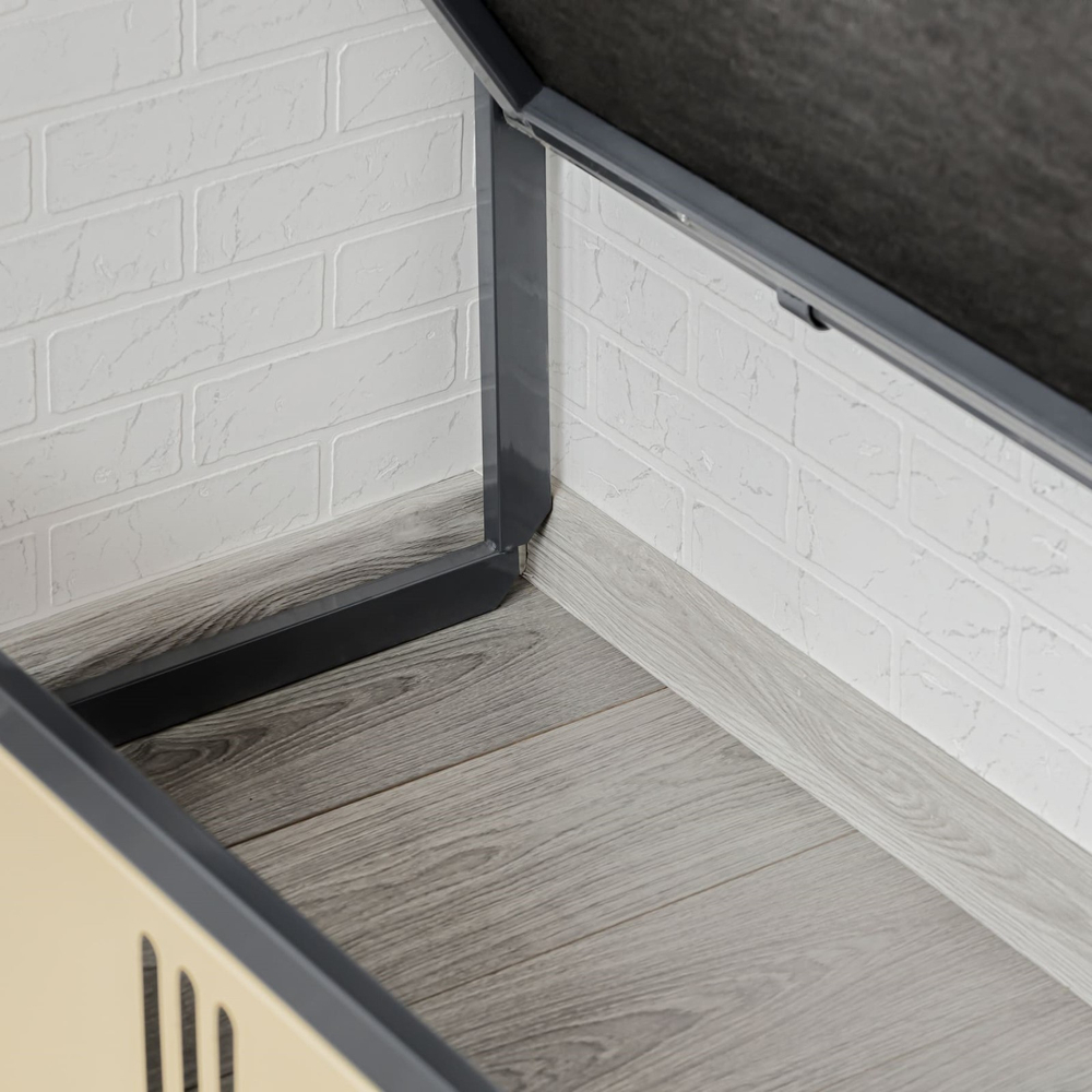 Кровать металлическая двухъярусная с рундуком