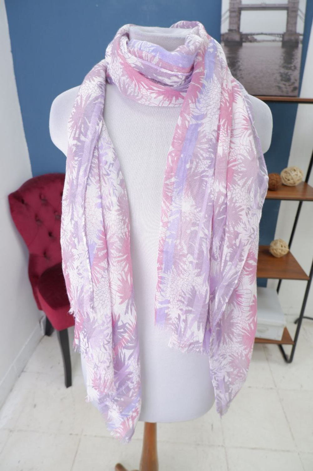 Палантин Labbra нежной расцветки