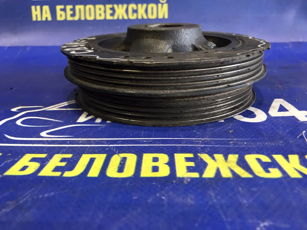 Шкив коленвала MITSUBISHI MIRAGE 1992