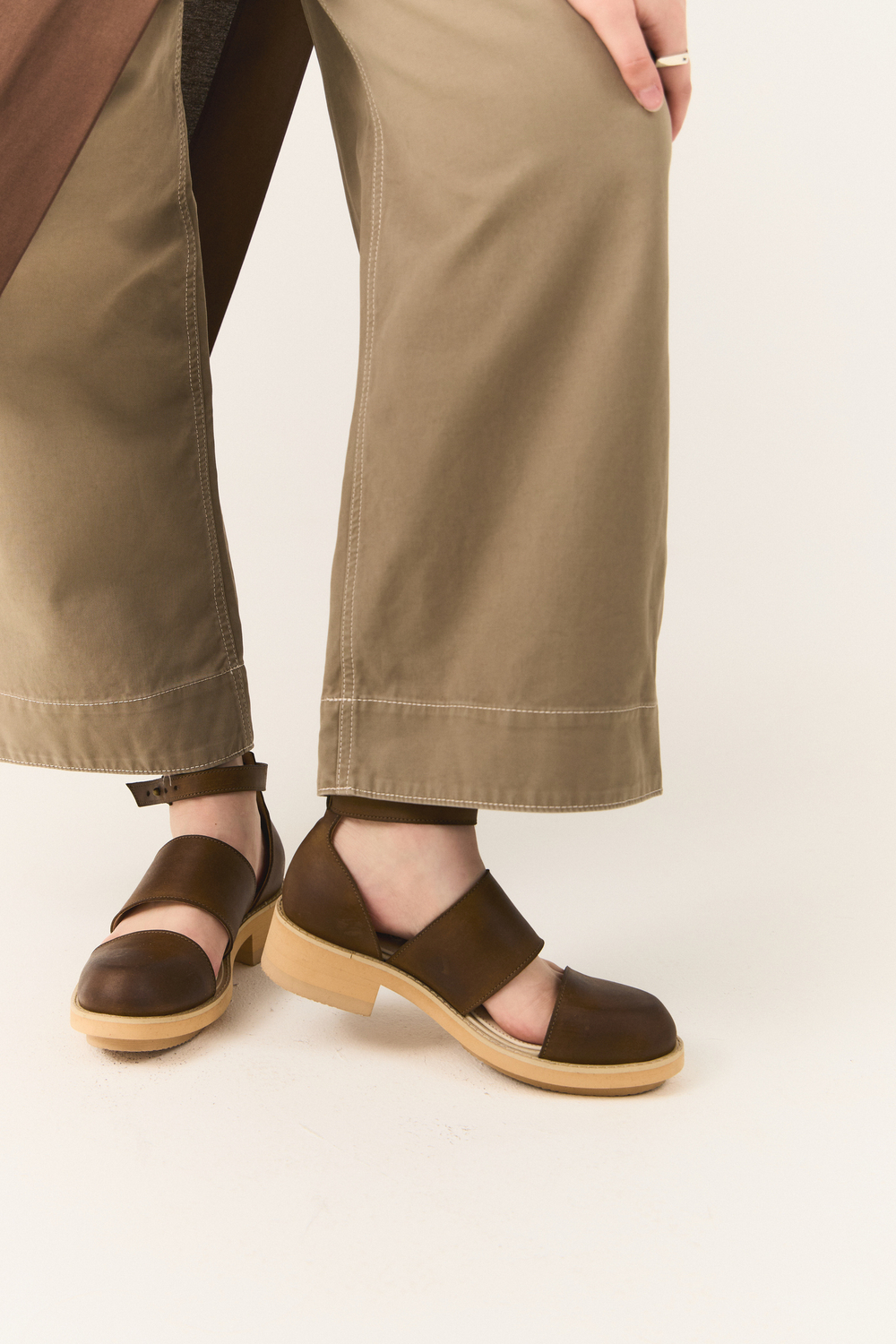 MIDNIGHT Deep Camel styler