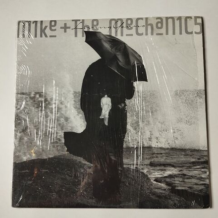 Винтажная виниловая пластинка LP Mike and The Mechanics Living Years (USA 1988)