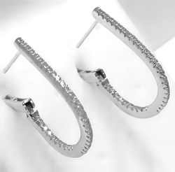 Ювелирные серьги из серебра 925 пробы