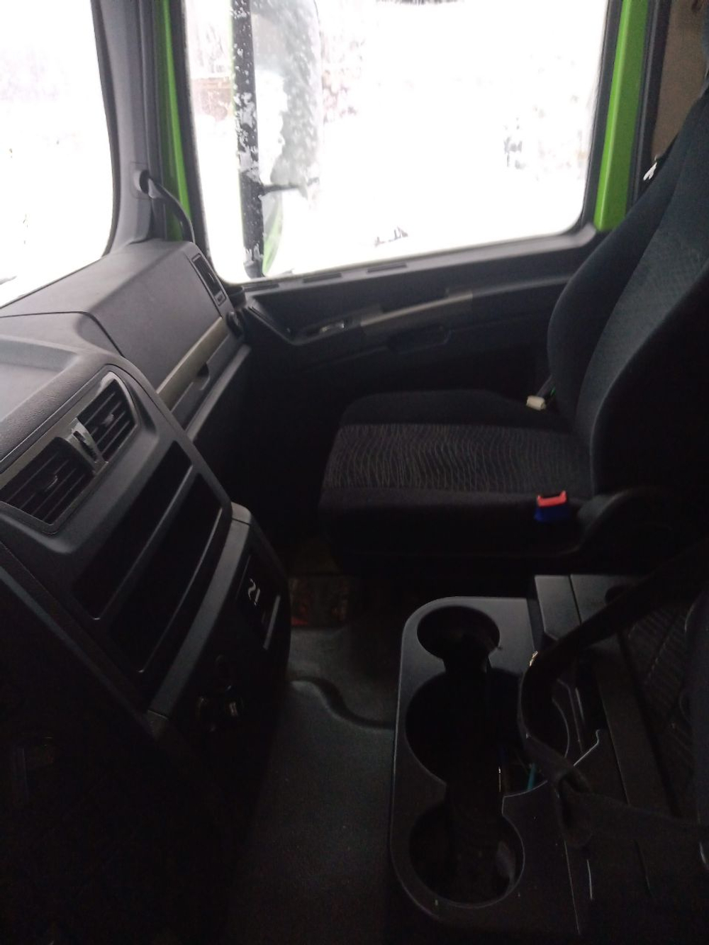 Shacman (Shaanxi) SX* 8x4 Самосвал SX331863366 (Дизельный, 12,5 л, 544 л.с., МТ)