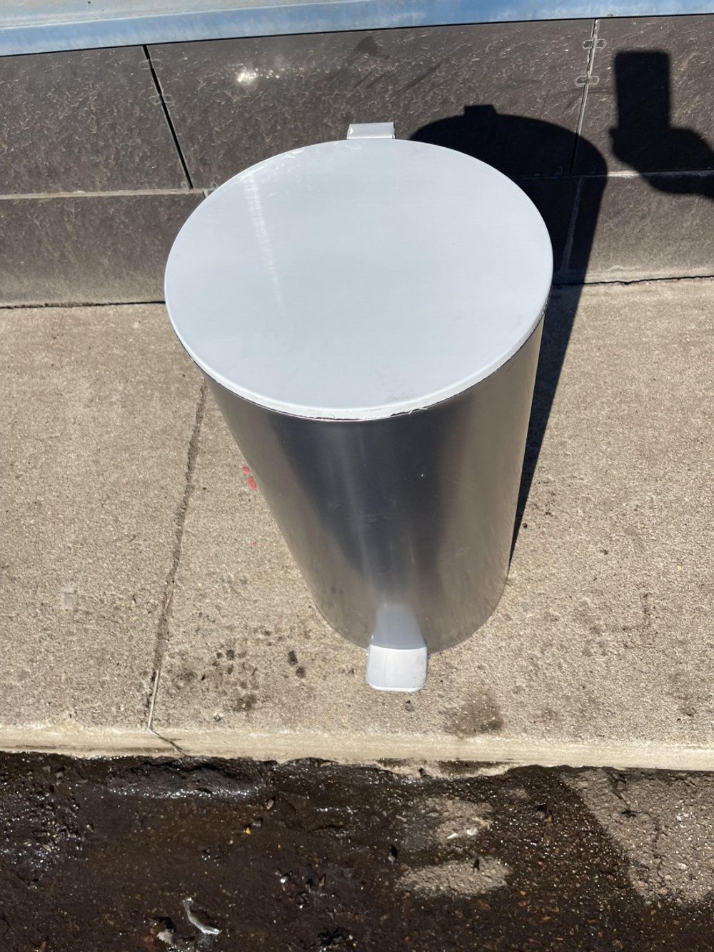 Урна с педалью 40 л.