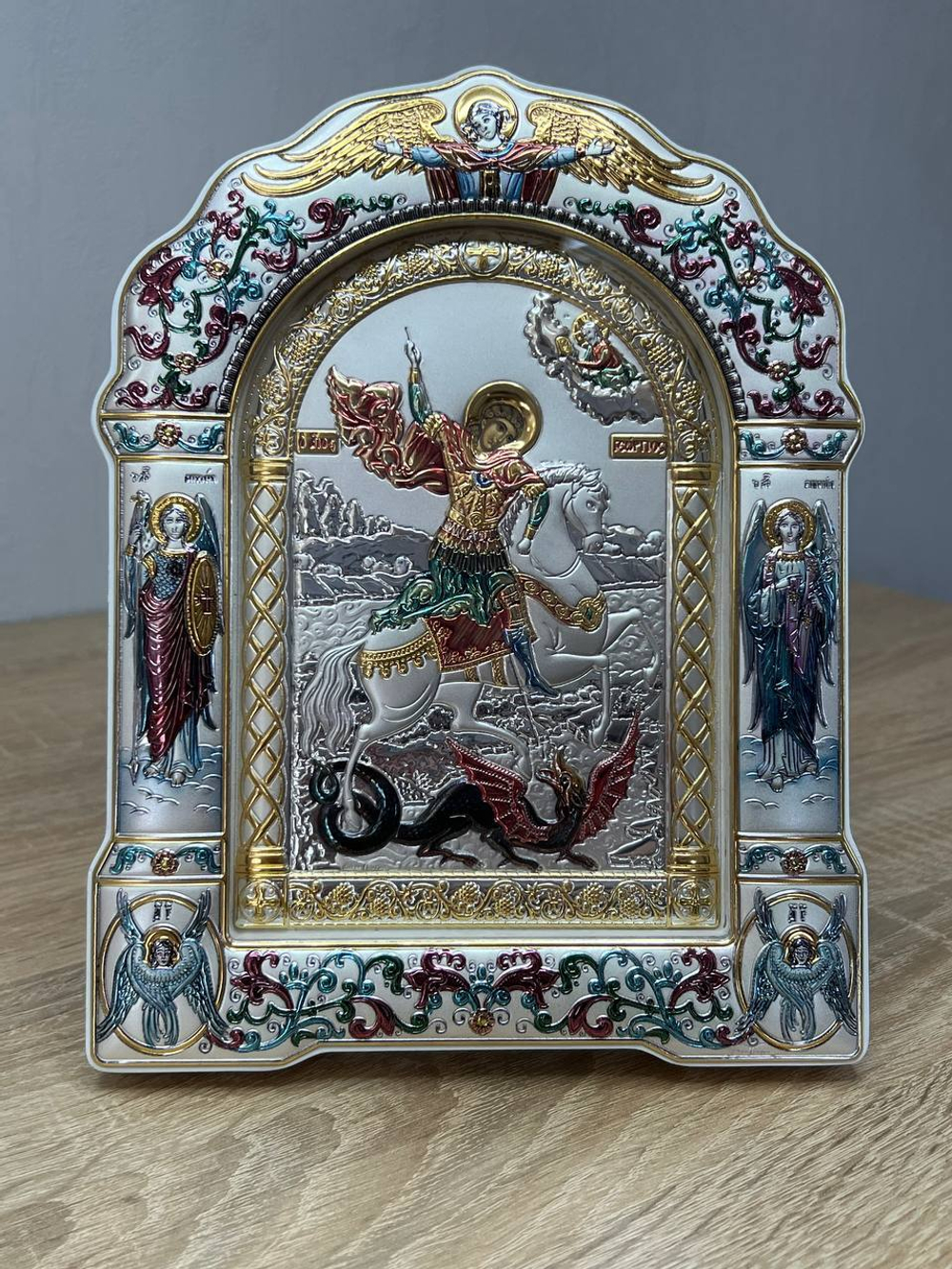 Георгий Победоносец, икона арочная с рамкой под стеклом, белое дерево, эмаль 206х270