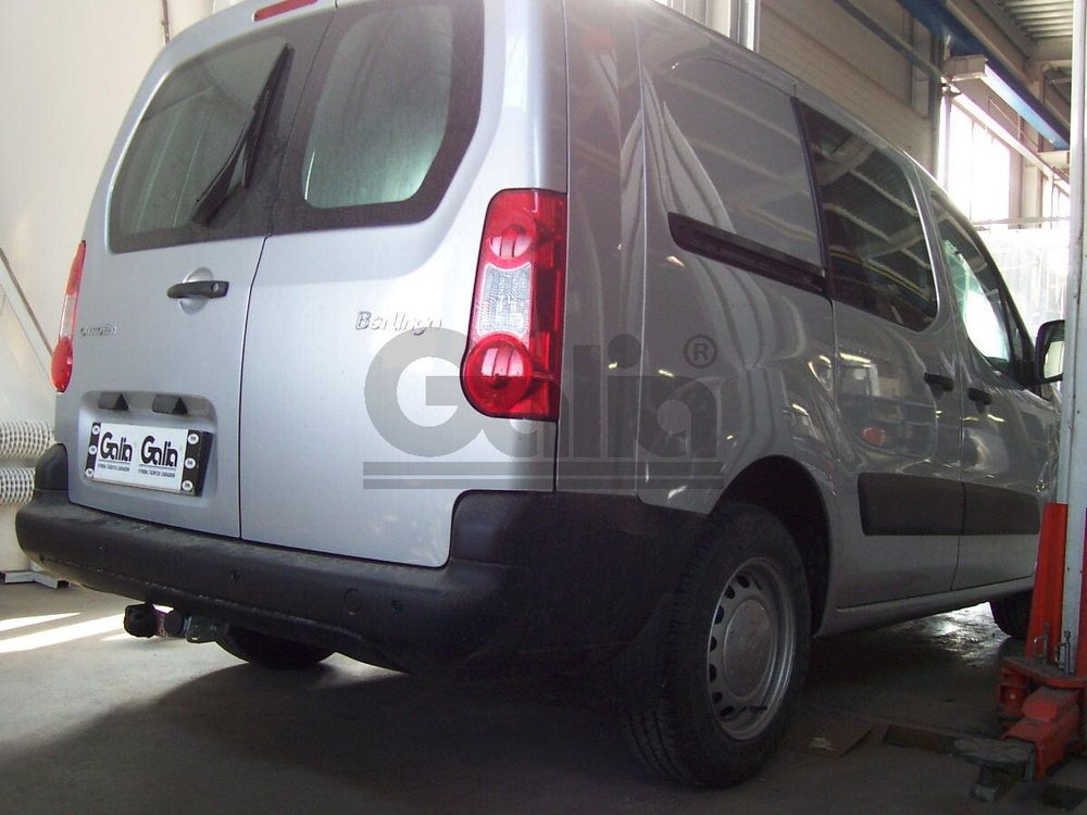 Фаркоп оцинкованный Galia C0528A для TOYOTA PROACE CITY, PROACE CITY VERSO 2019-, OPEL COMBO LONG, PEUGEOT PARTNER II, III LONG, RIFTER LONG 2008-(паспорт и сертификат в комплекте)(без электрики)