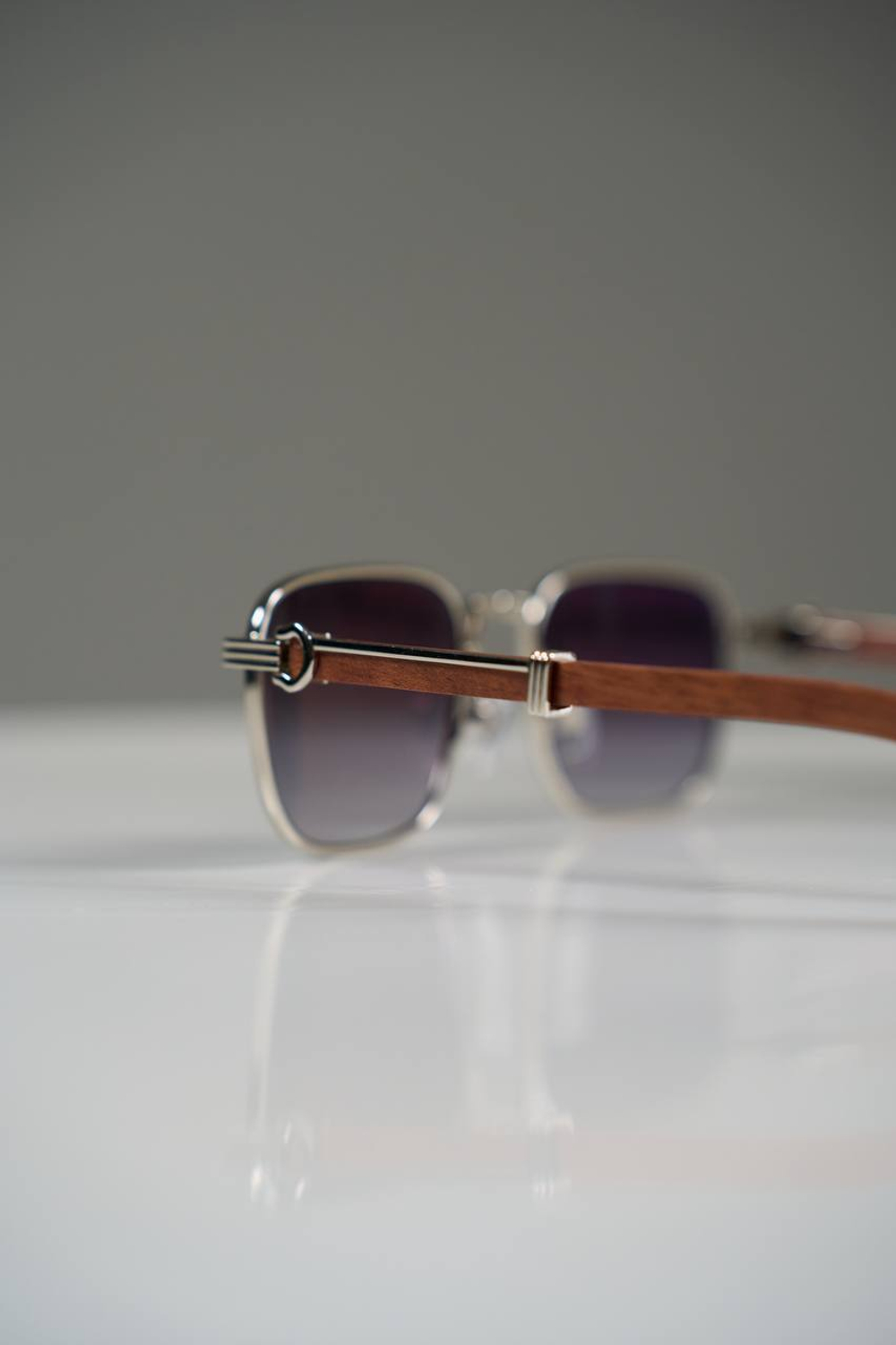 Солнцезащитные очки Cartier