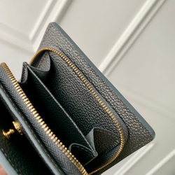 Louis Vuitton Clea Wallet