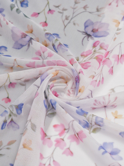 Сетка эластичная белая с цветочным принтом метражом