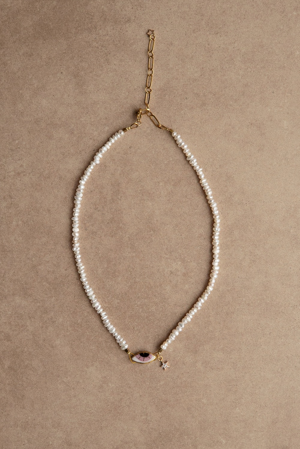 Чокер глаз с жемчугом