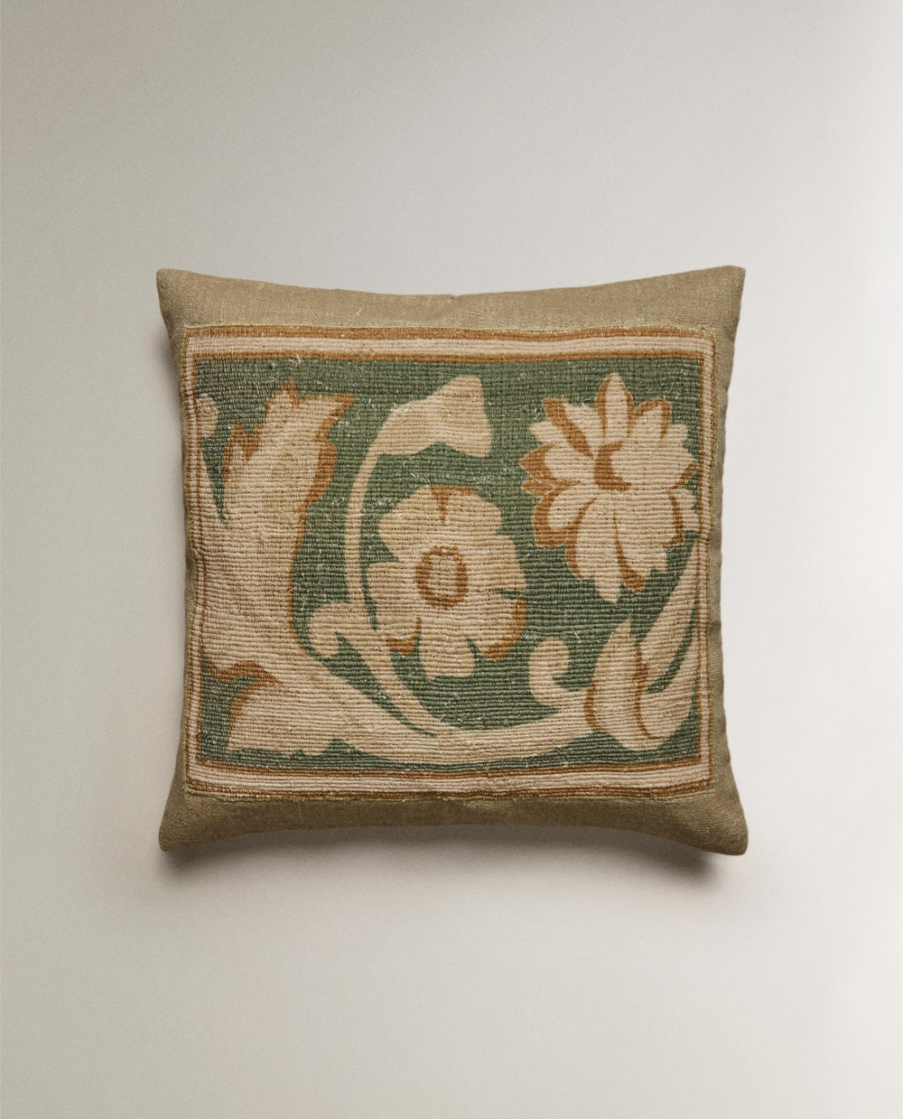 Zara Home наволочка декоративная из льна, зелёный, 50x50 см
