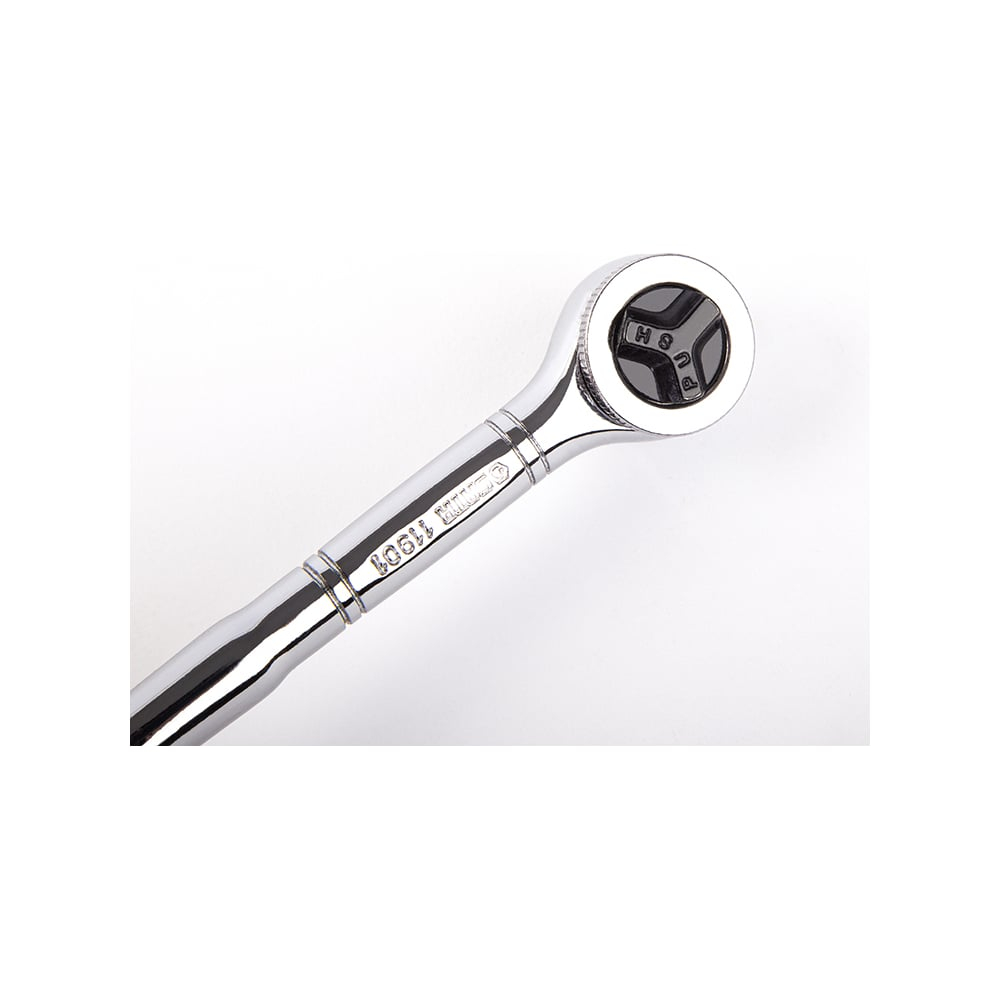 Вороток-рукоятка Sata 1/4" 141мм с круглой головкой, быстросъёмной реверсной трещоткой и пластиковой рукояткой 11901