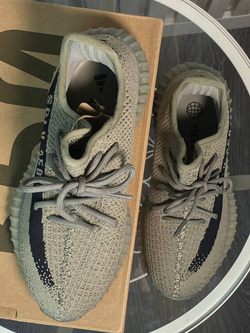 Кроссовки Adidas