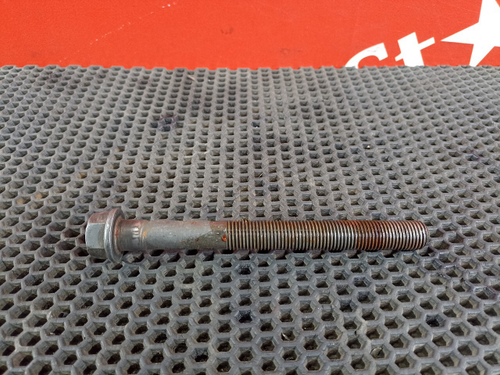 Болт постели коленвала 2020 год.