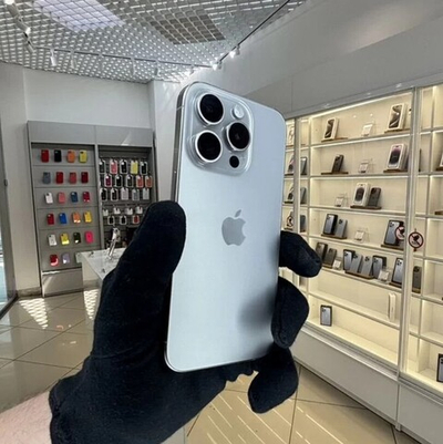 iPhone 15 Pro, 256 ГБ б/у