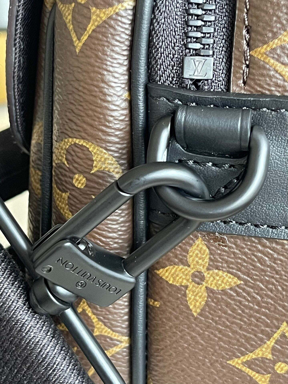 Louis Vuitton S-Lock Messenger