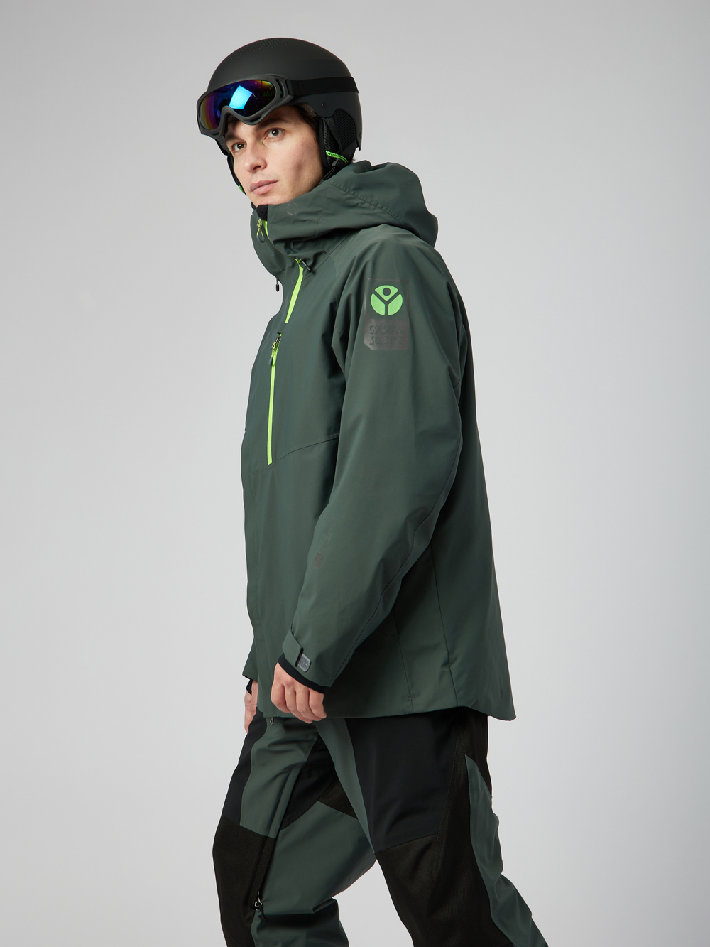 Куртка горнолыжная мембранная на сетке Мустаг