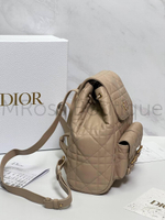Рюкзак Dior Caro женский кожаный в бежевом цвете
