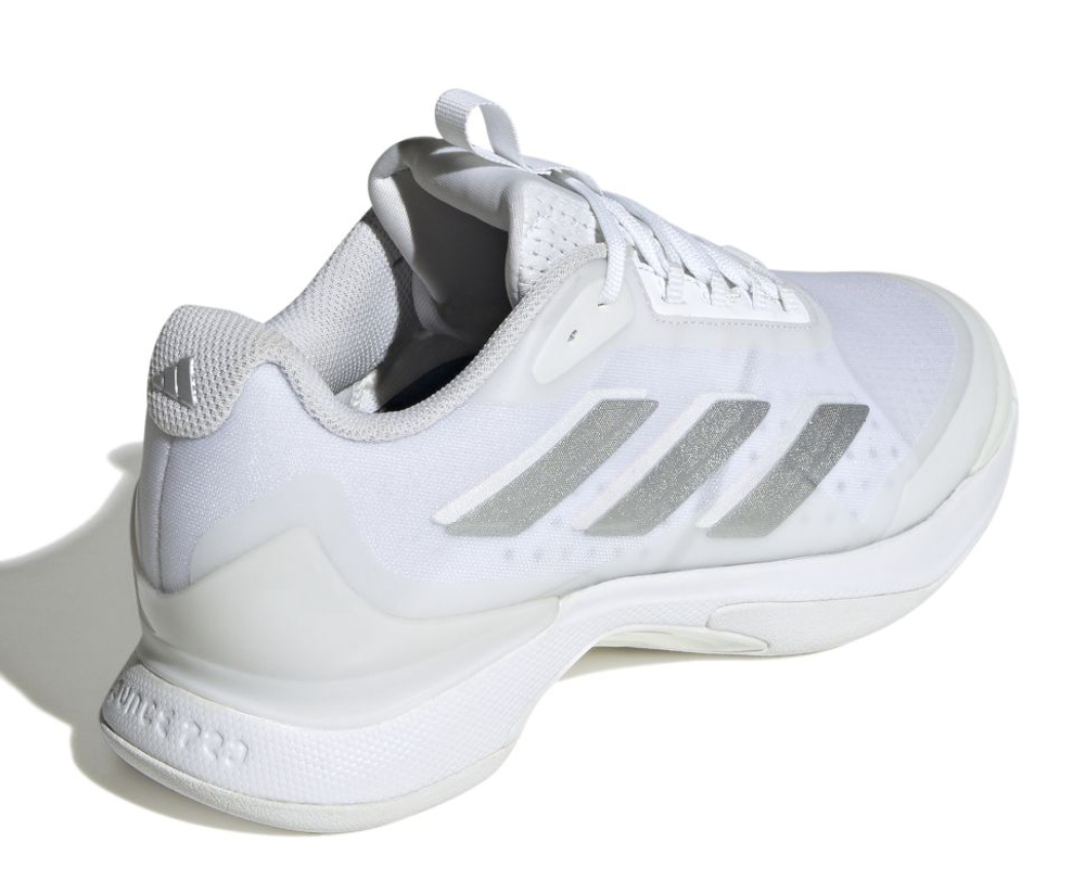 Женские теннисные кроссовки Adidas Avacourt 2 - cloud white/silver metallic/grey one