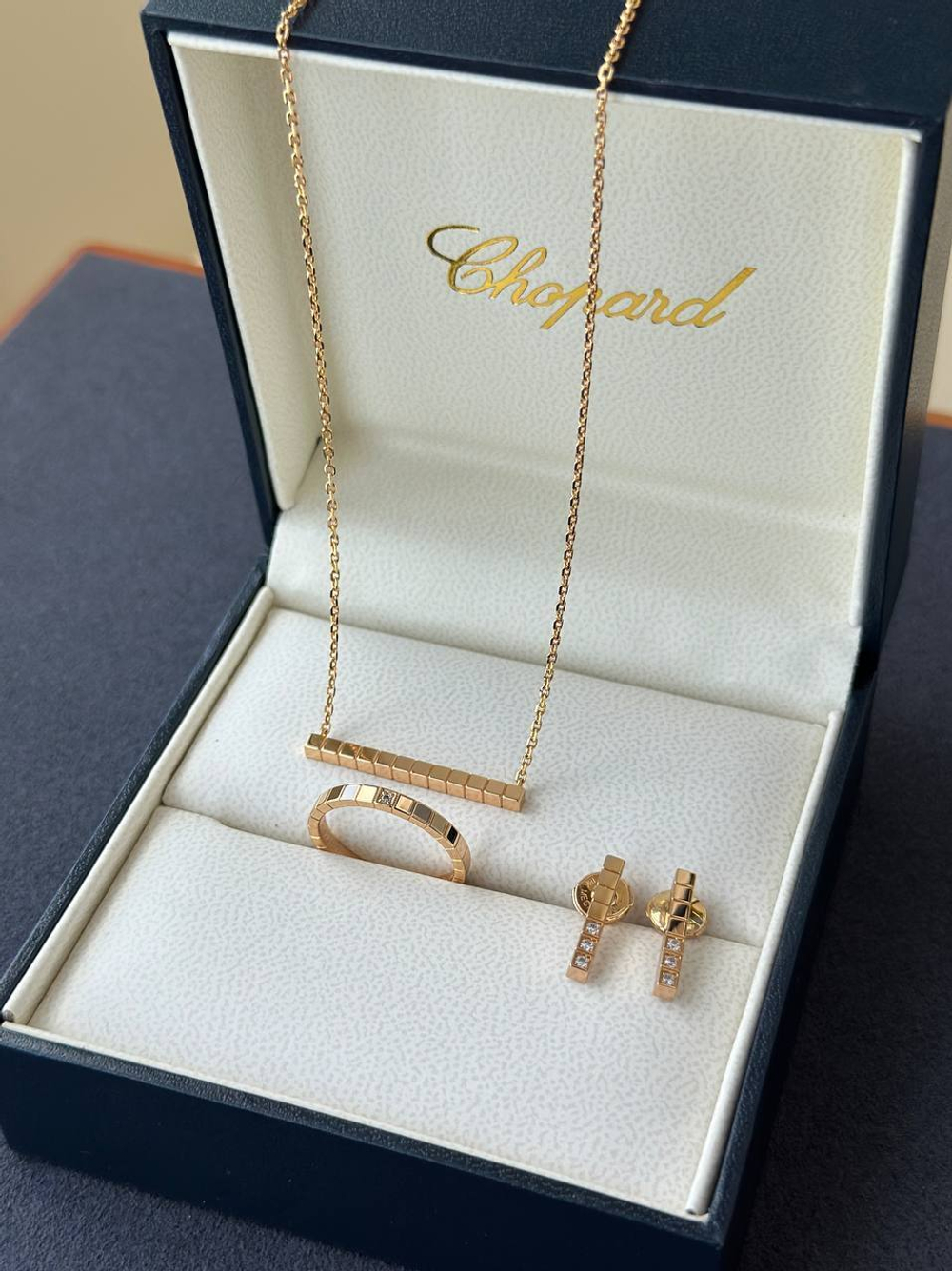 Серьги Chopard