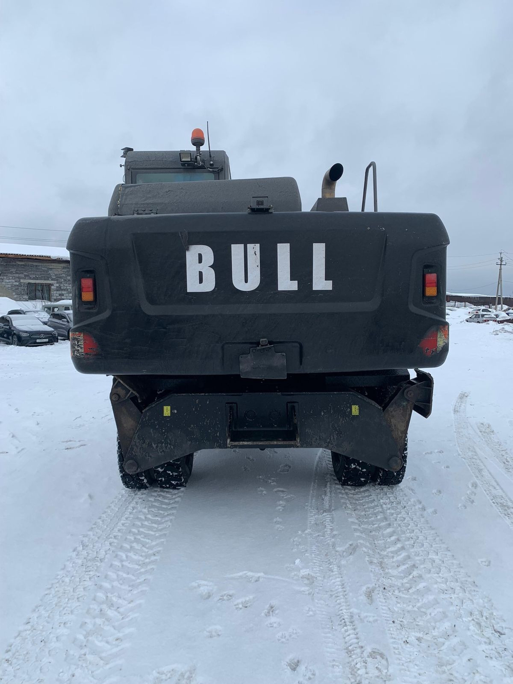 Bull EW* Экскаватор колесный EW180-PLUS (Дизельный, 5.9 л, 208 л.с. АТ)