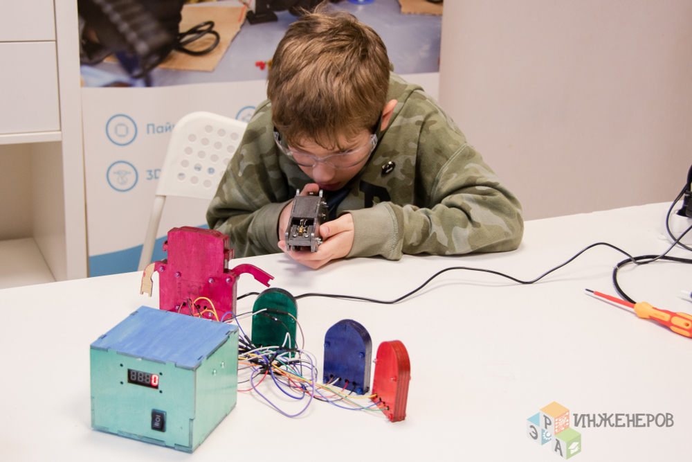 Набор "Эра Инженеров" ЛШИ НВБ СТ Тир