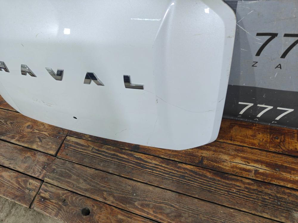 Накладка крышки багажника Haval H3 24-нв Б/У Оригинал 5506100XKJ20A