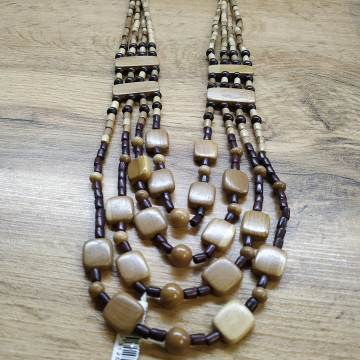 Колье Изабелла 4 нити, дерево, цвет светло-кор., вишневый, 75 см