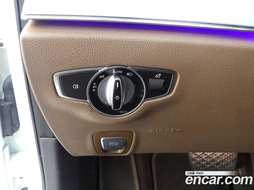 Mercedes-Benz E-Class W213 E250 Avangarde (01.2021)