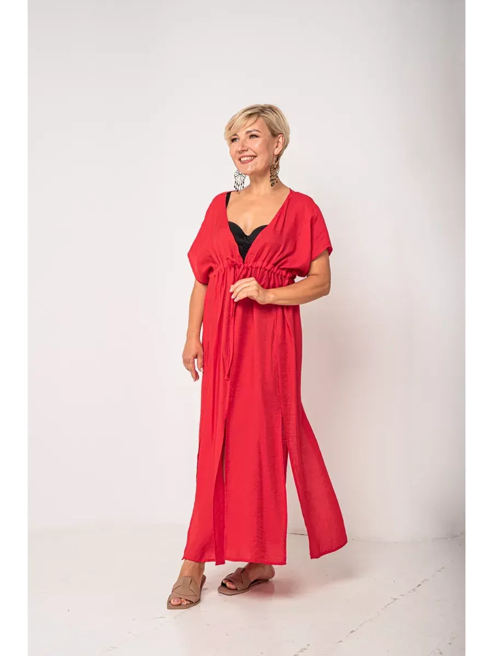 Платье длинное пляжное легкое с разрезами для отдыха на море