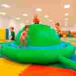 Надувное оборудование «Надувной живот» 5*5*1,5 м, зелёно-голубой