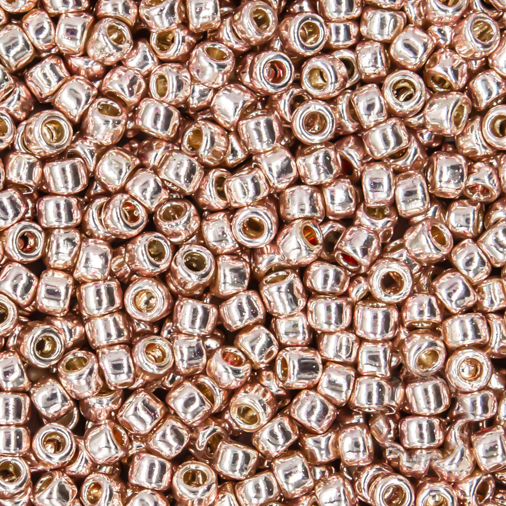 Японский бисер TOHO Round 15/0 (№PF552), непрозрачный глянцевый с металлическим блеском