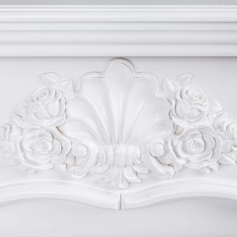 Каминокомплект Real Flame Victoria 45 WT с очагом Joker 45