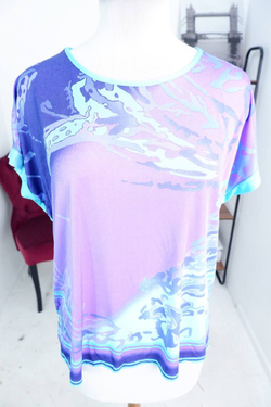 Блузка с акварельным принтом, визуально на 52 размер