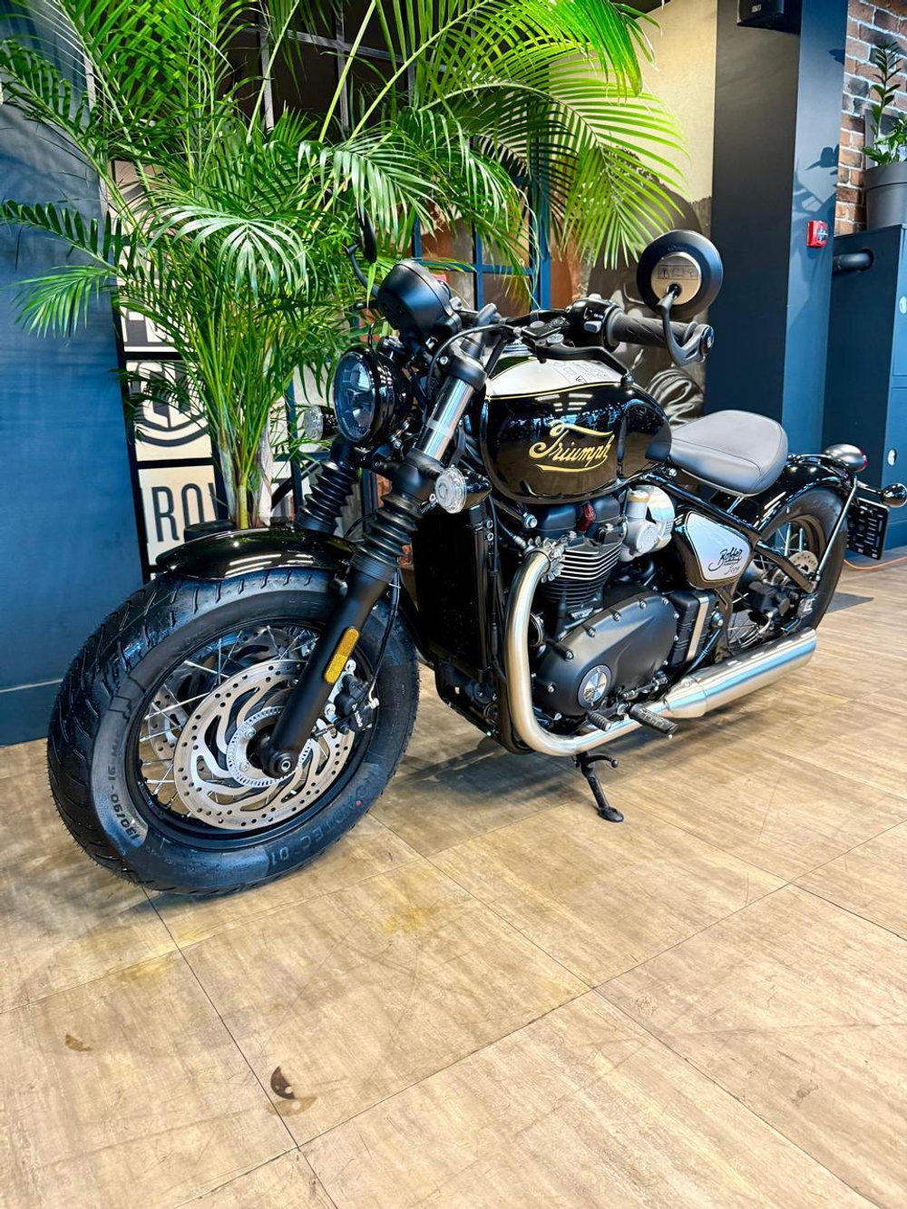 Triumph Bonneville Bobber, ICON EDITION 2025