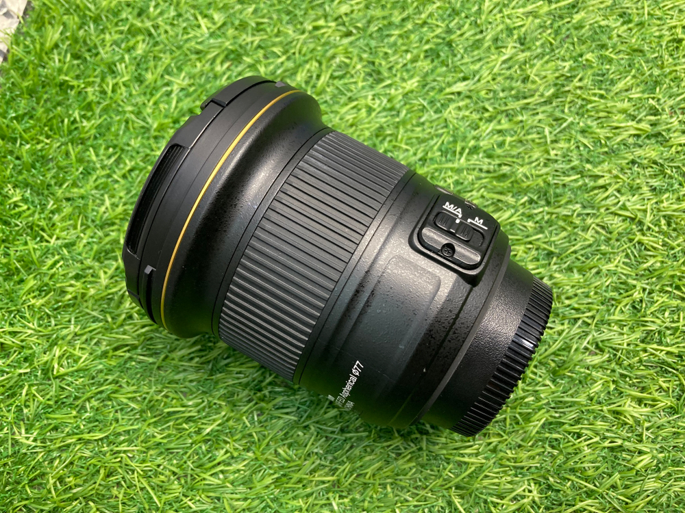 Nikon AF-S Nikkor 20mm 1.8G ED
