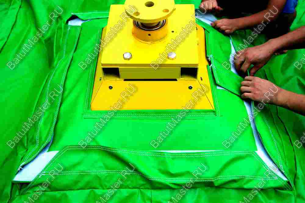 Батут для аттракциона "Увернись от палки" (Melt Down) 7*7*1.7