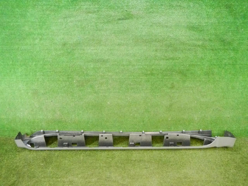 Накладка порога левая Toyota Land Cruiser 200 (2015-2021)