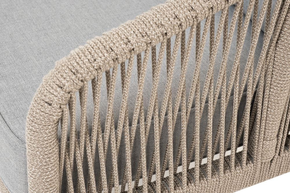 "Канны" диван 2-местный плетеный из роупа, каркас алюминий светло-серый (RAL7035) муар, роуп серый меланж круглый, ткань светло-серая