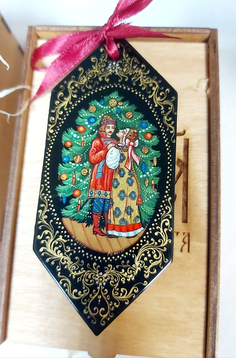 Ёлочная игрушка  Конфета с росписью "Парочка"